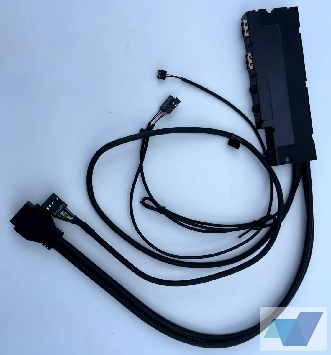 OMEN by Obelisk 875, Top I/O 2USB+Audio Jack, Tracer